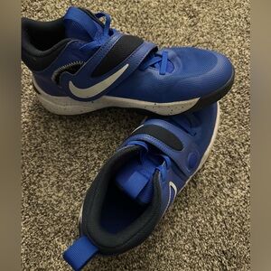Nike Kids Blue and Black Sneakers